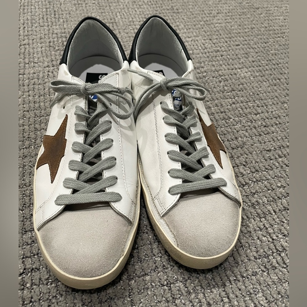 NEVER WORN GOLDEN GOOSE SUPERSTAR SNEAKERS eu 40